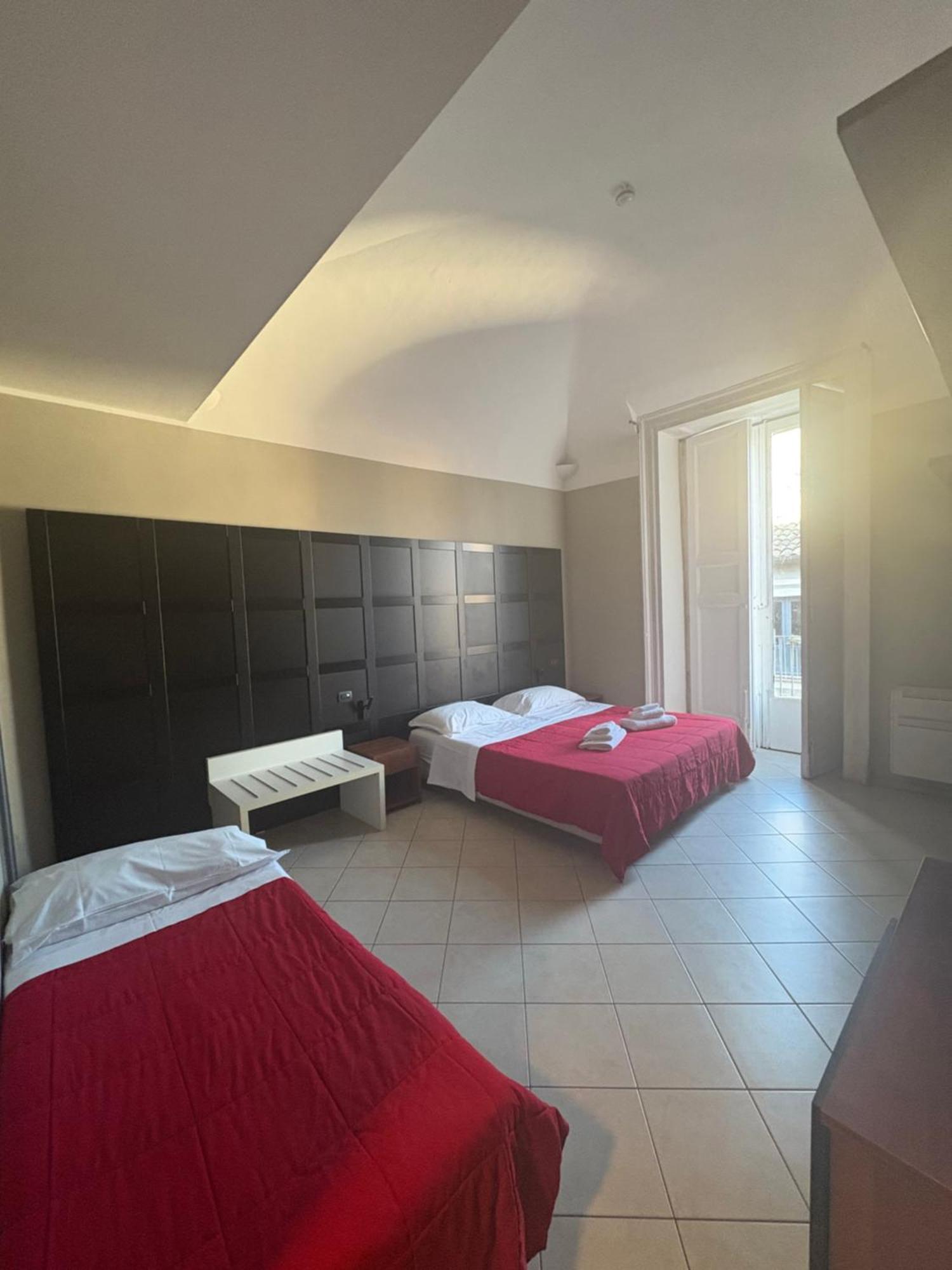 Santuzza Art Hotel קטאניה מראה חיצוני תמונה